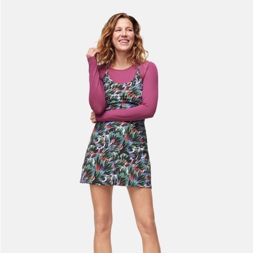 Outdoor Voices Watercolor Vapor Exercise Dress size M